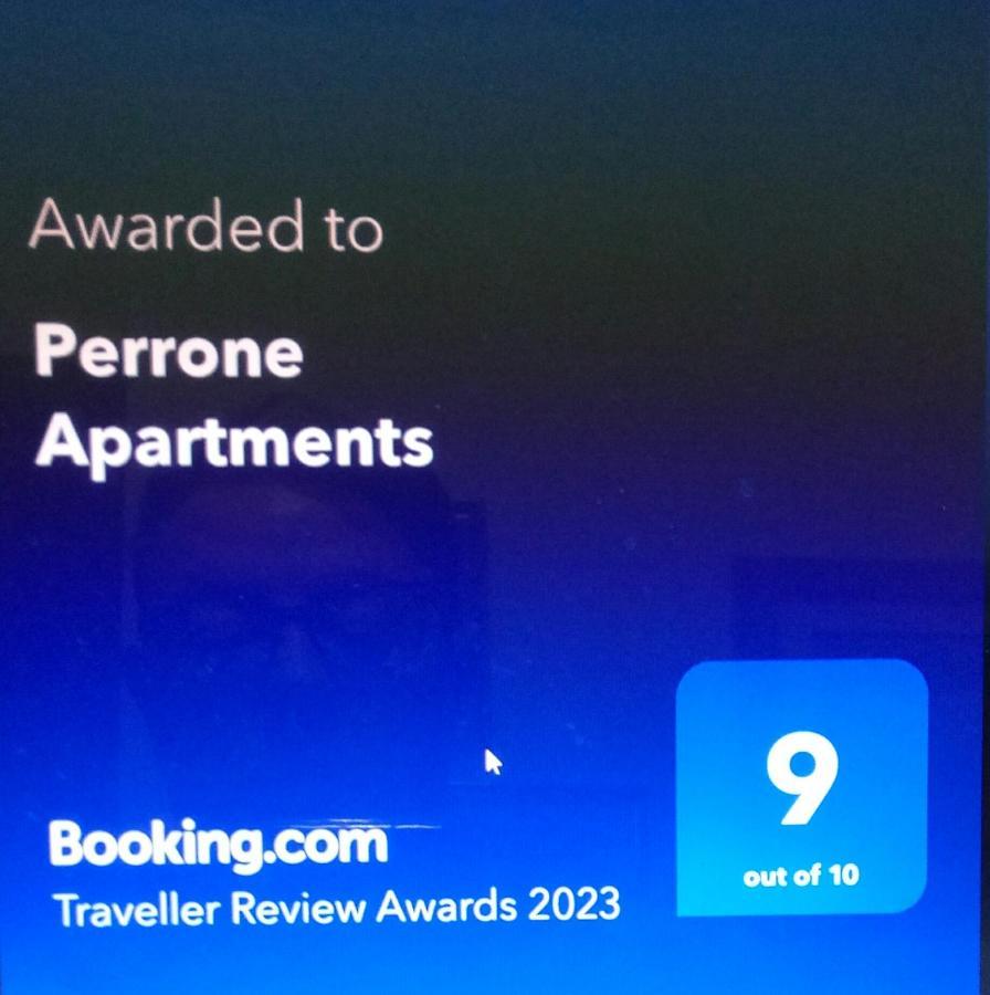 Perrone Apartments تريكاس المظهر الخارجي الصورة